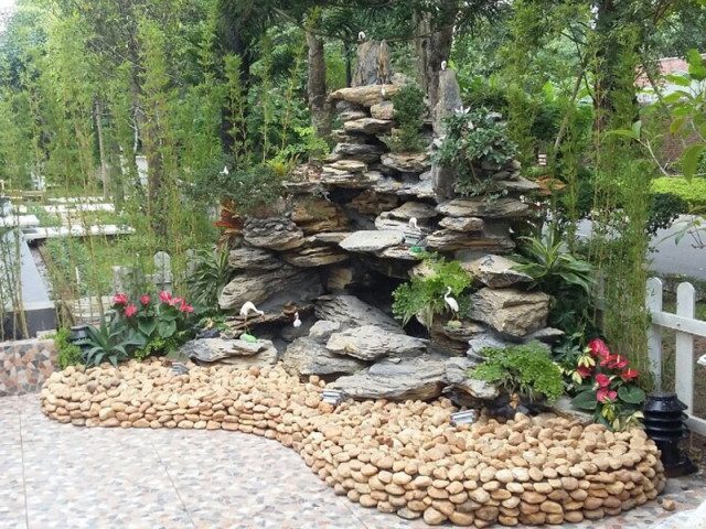 Thiết kế thi công hòn non bộ tại Hà Tĩnh