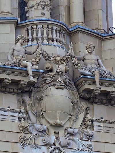 đội thợ đắp phù điêu hoa văn biệt thự lâu đài 8